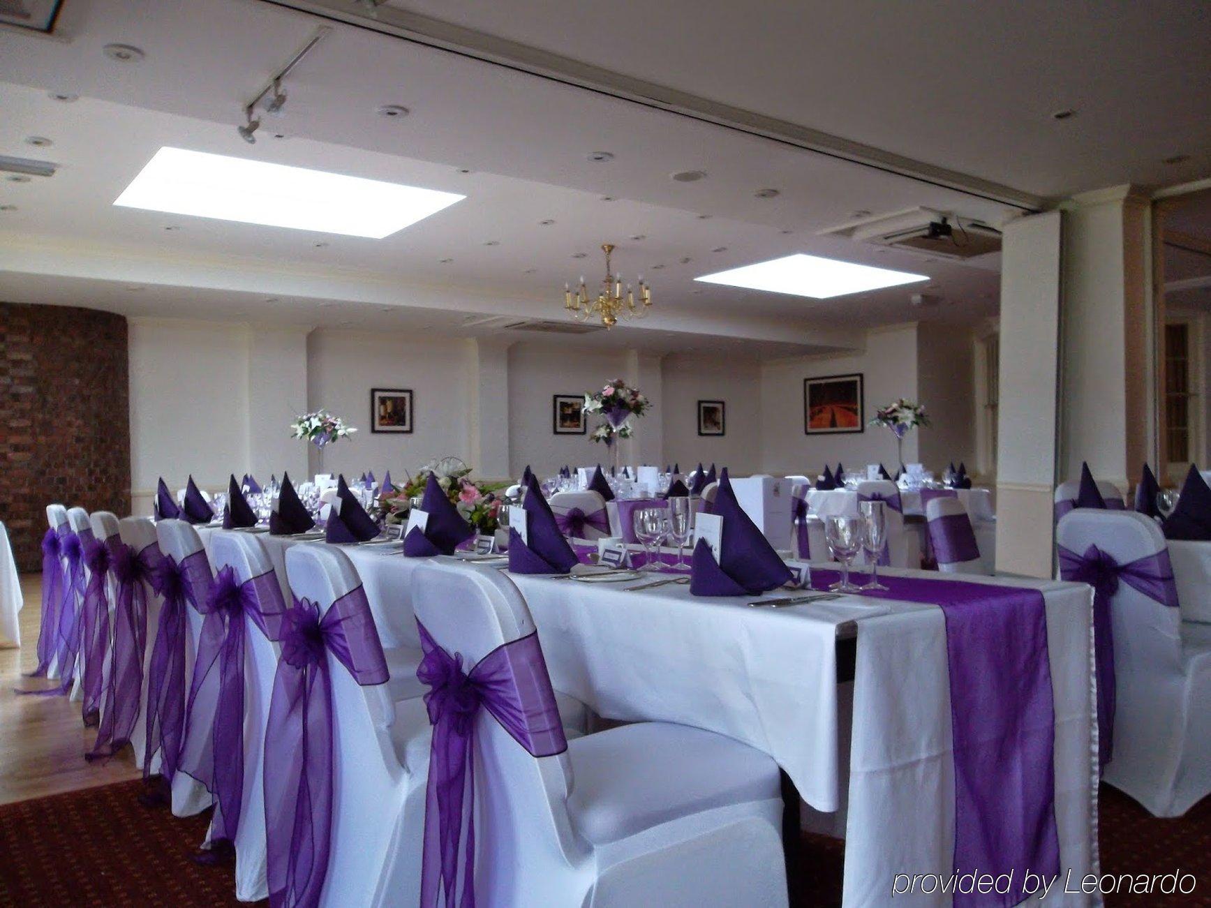 The Wynnstay Hotel, Oswestry, Shropshire Exterior foto